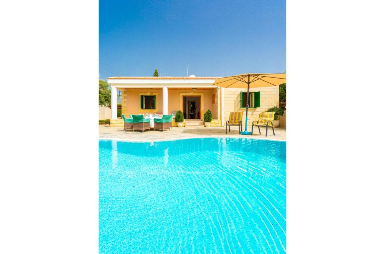 Kato Yialia Villa Constantinos מראה חיצוני תמונה