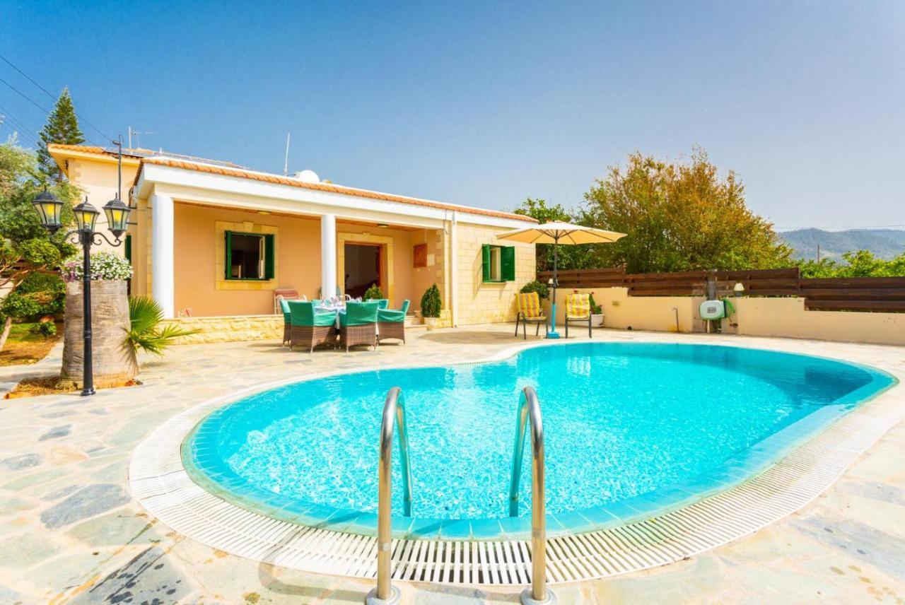 Kato Yialia Villa Constantinos מראה חיצוני תמונה