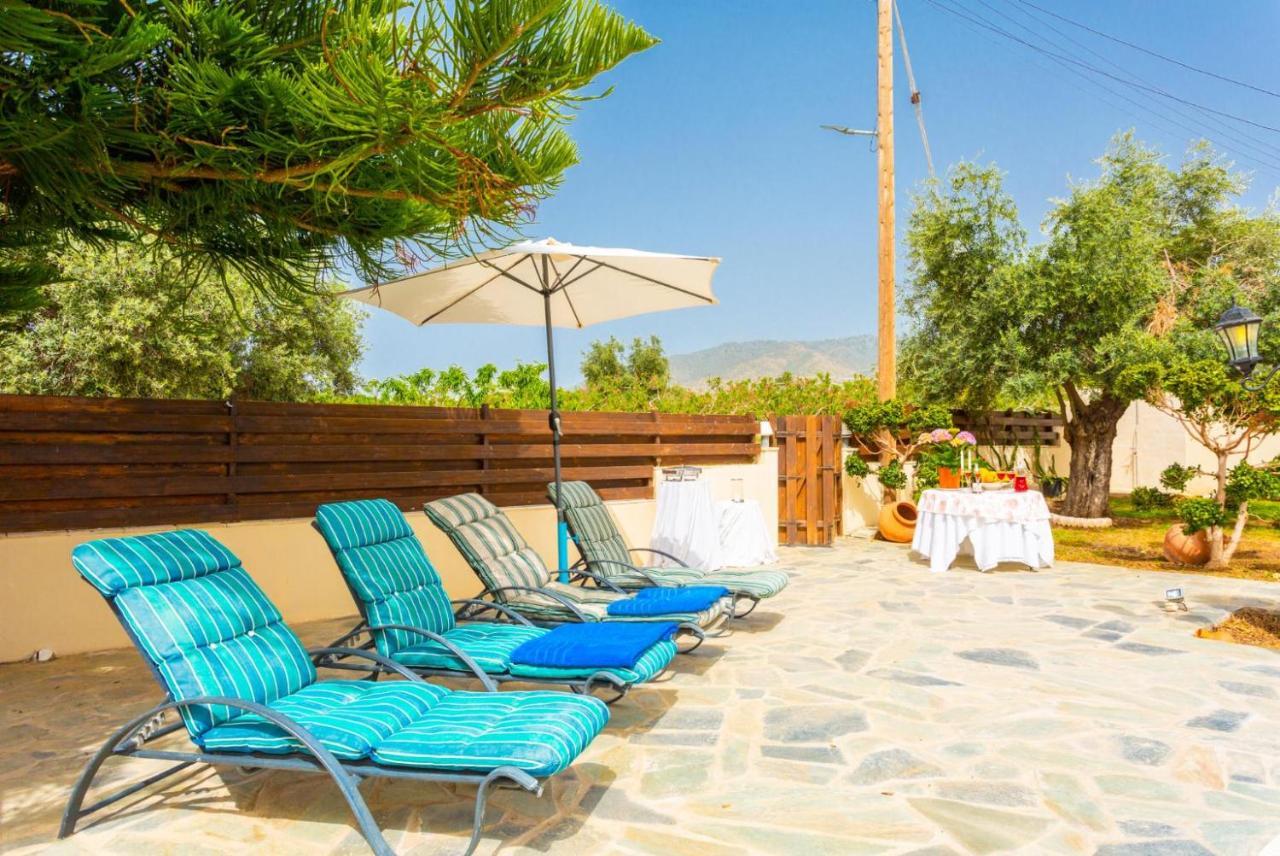 Kato Yialia Villa Constantinos מראה חיצוני תמונה