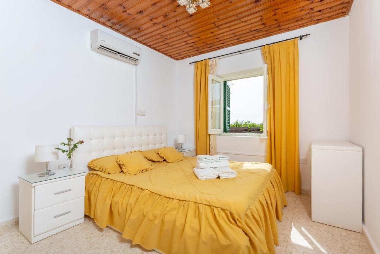 Kato Yialia Villa Constantinos מראה חיצוני תמונה