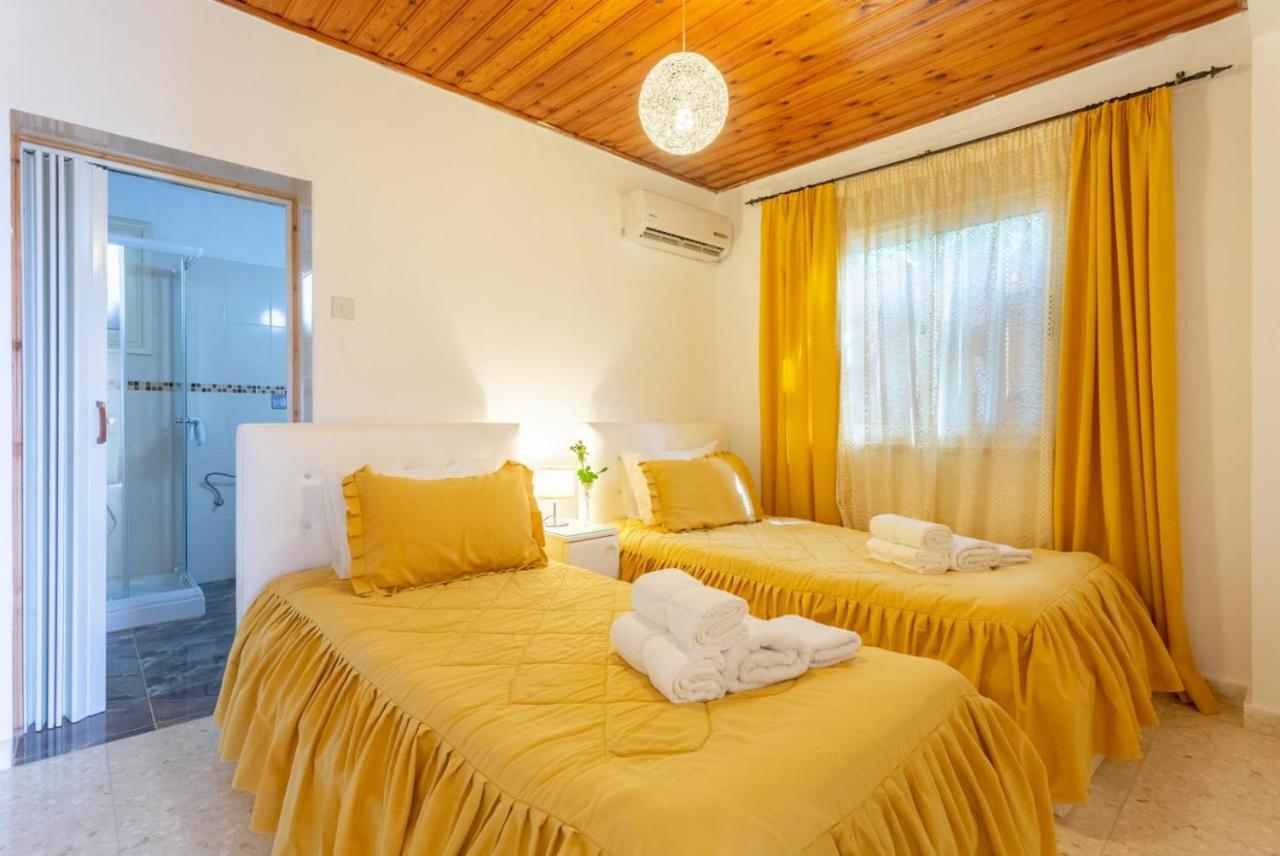 Kato Yialia Villa Constantinos מראה חיצוני תמונה