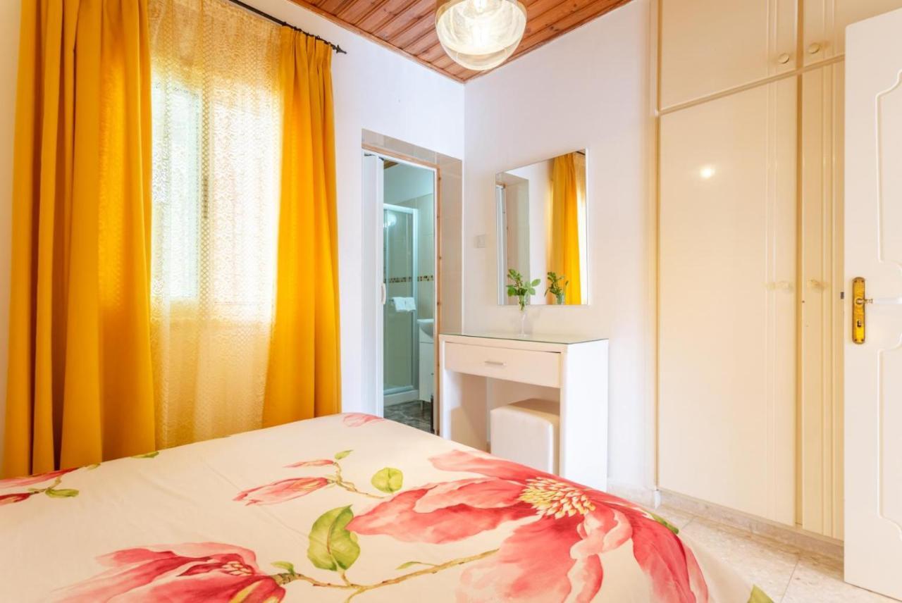 Kato Yialia Villa Constantinos מראה חיצוני תמונה